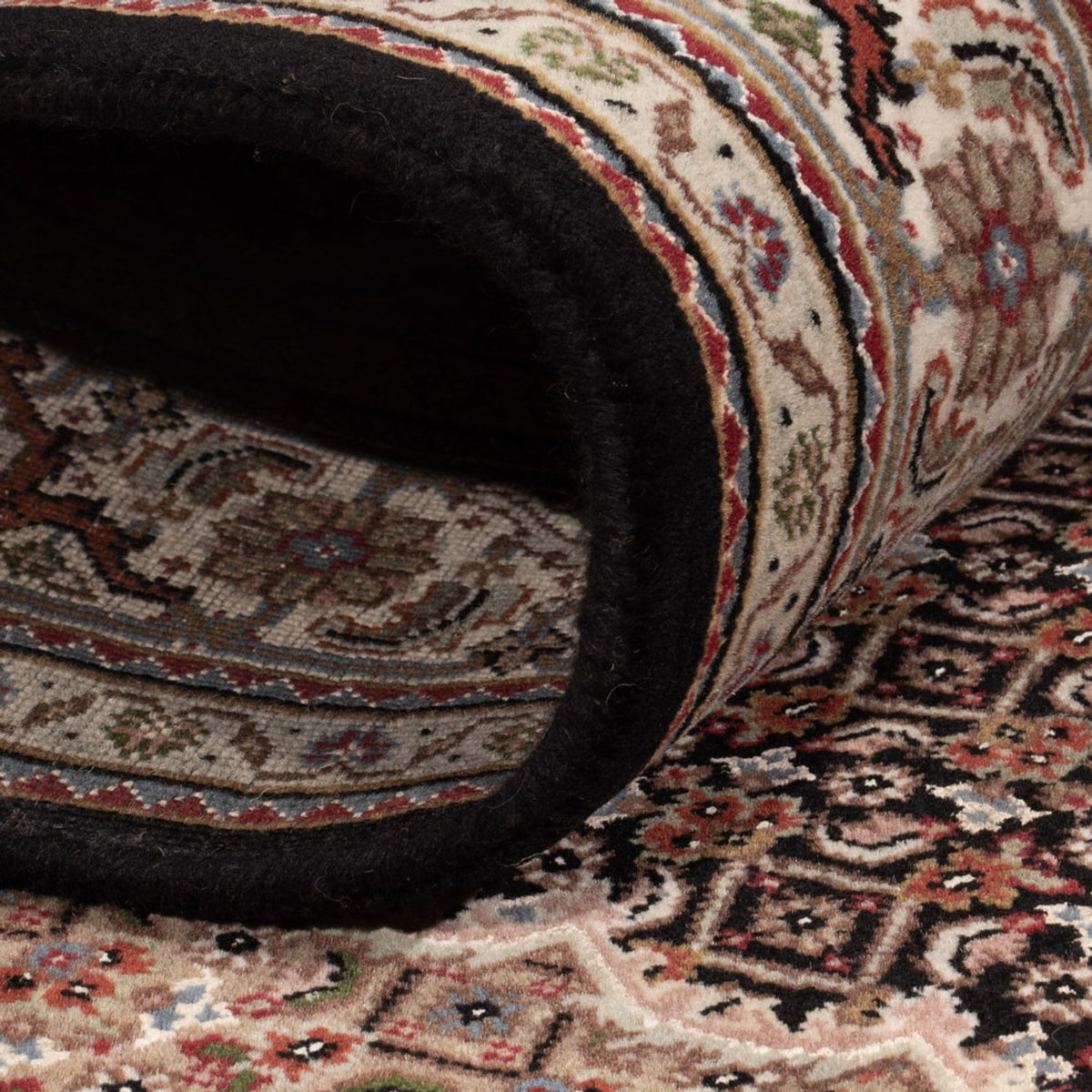 Oosters tapijt - Tabriz - 204 x 142 cm - donkergrijs