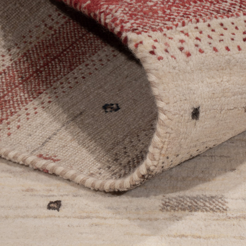 Gabbeh Tapijt - Loribaft Indus - 242 x 176 cm - licht beige