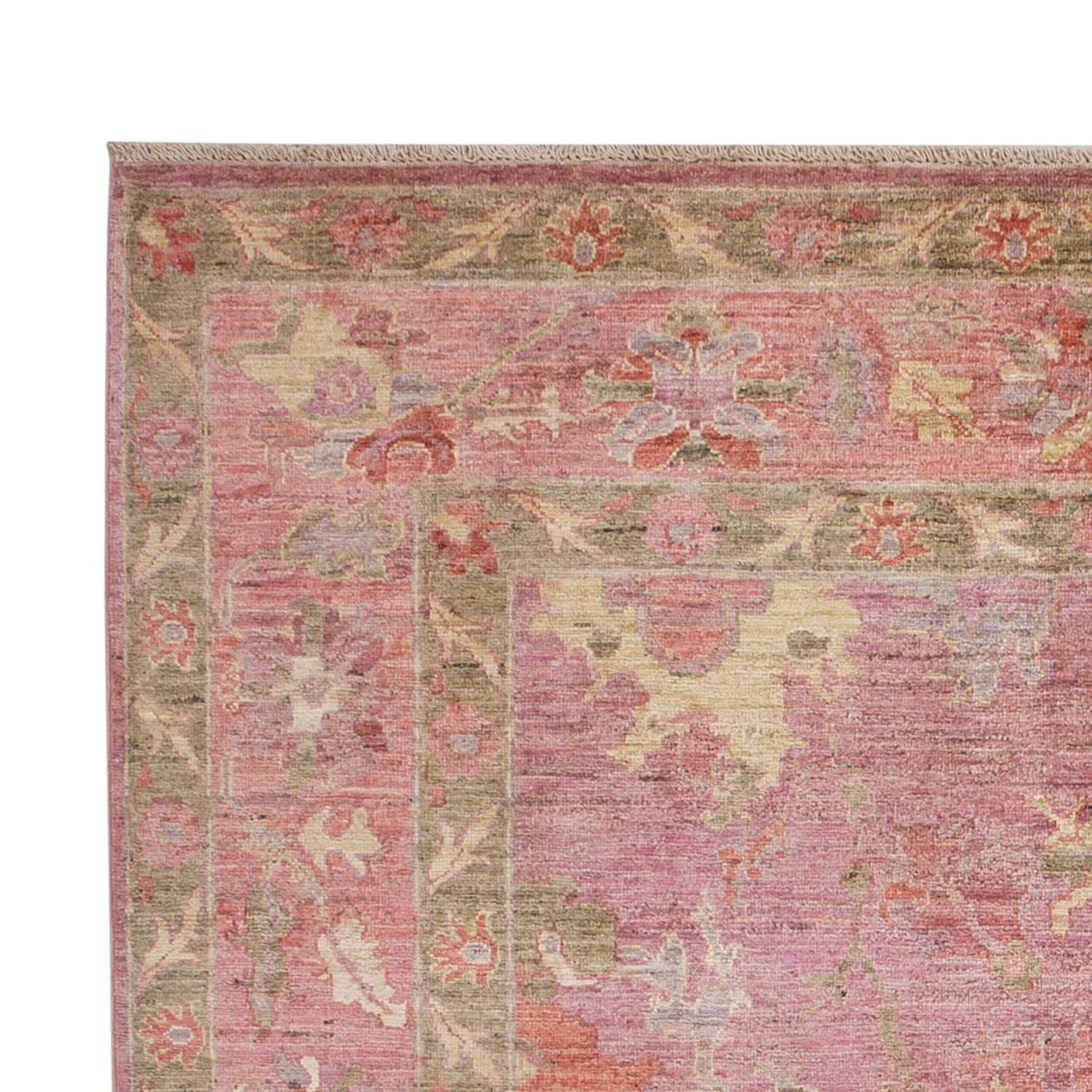 Ushak Tapijt 242x169cm - Oosters Tapijt