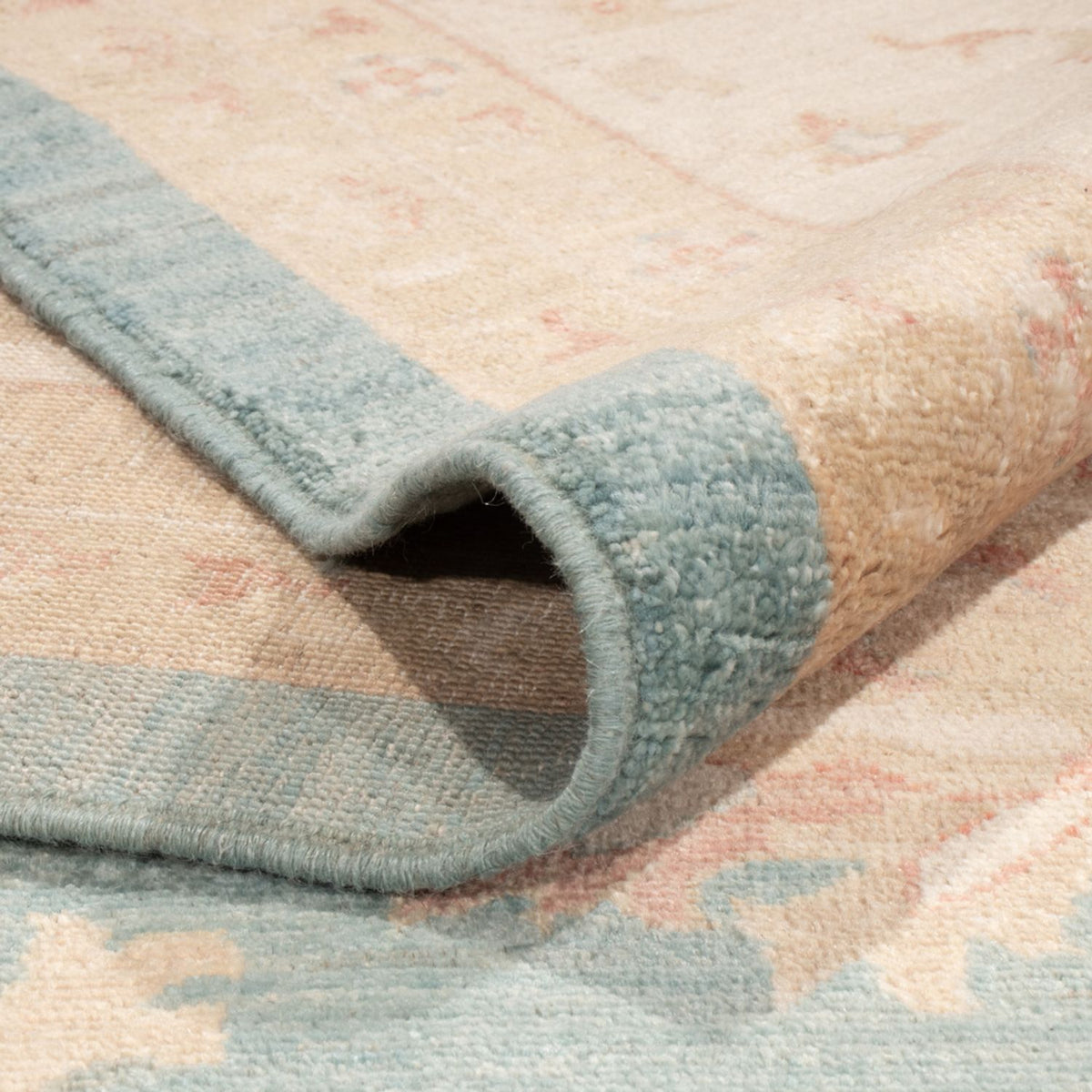 Ziegler tapijt - 496 x 409 cm - lichtblauw