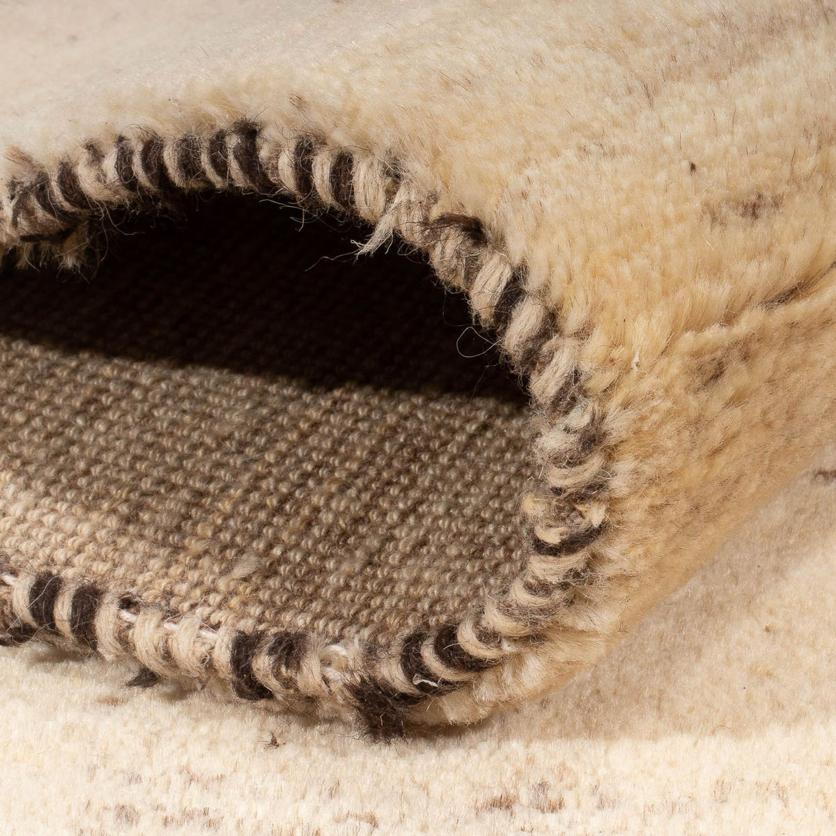 Gabbeh tapijt - Perzisch - 246 x 180 cm - beige