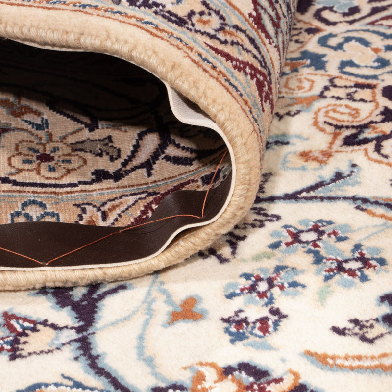 Perzisch tapijt - Nain - 312 x 199 cm - crème