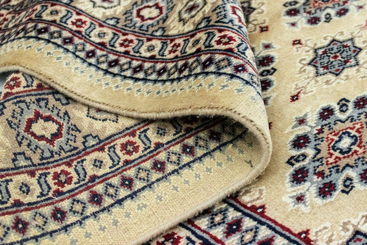 Pakistaans tapijt 174x128cm - Oosters Tapijt