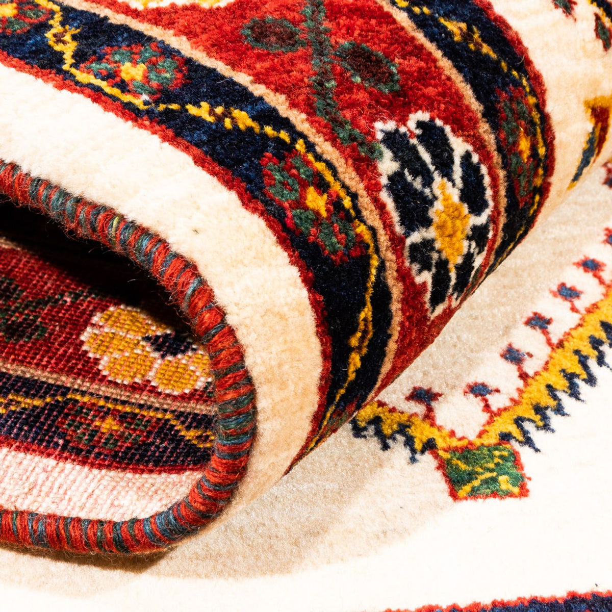 Gabbeh tapijt - Perzisch - 155 x 114 cm - crème