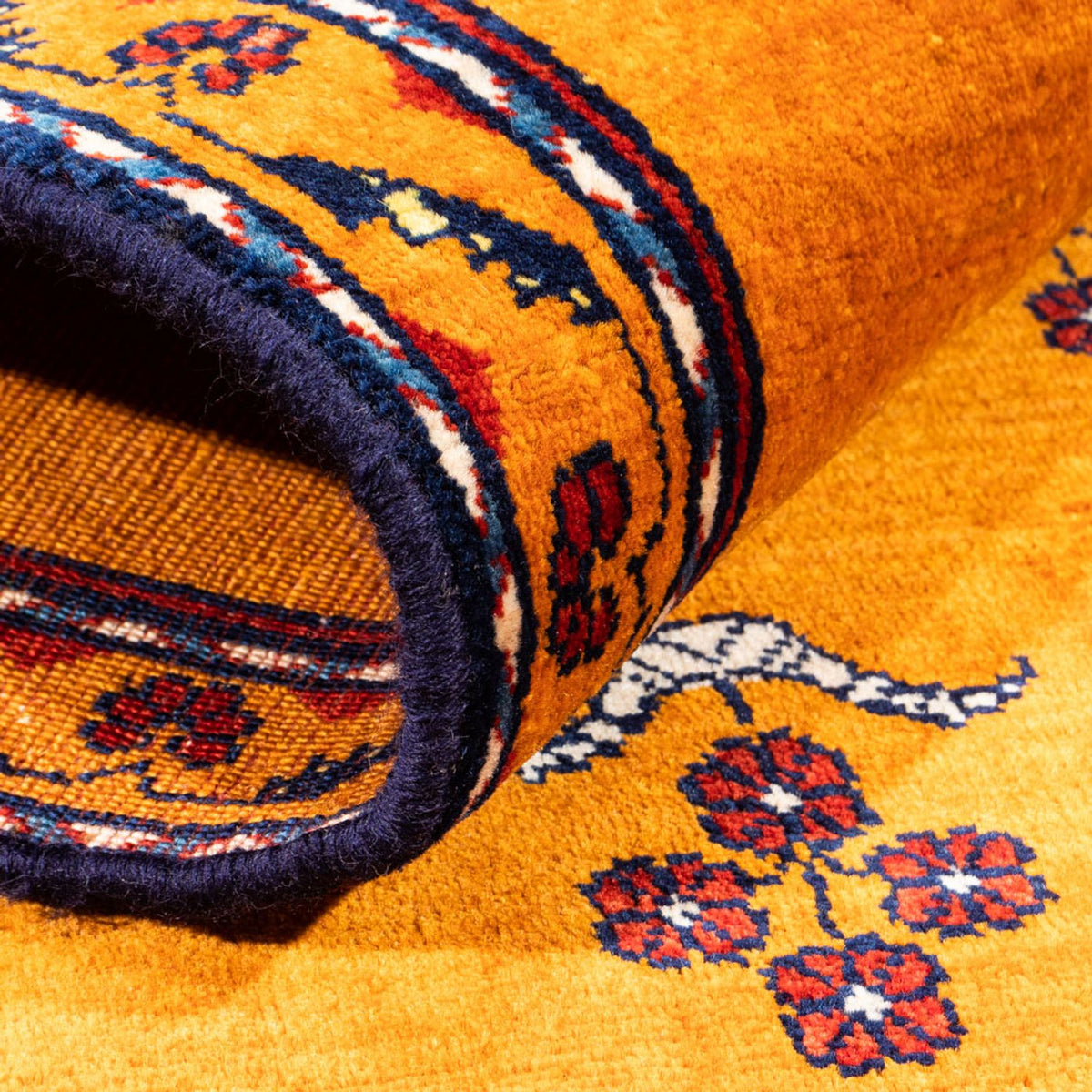 Gabbeh tapijt - Perzisch - 155 x 104 cm - goud