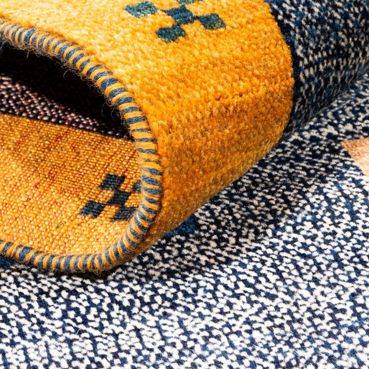 Gabbeh tapijt - Perzisch - 190 x 122 cm - lichtblauw