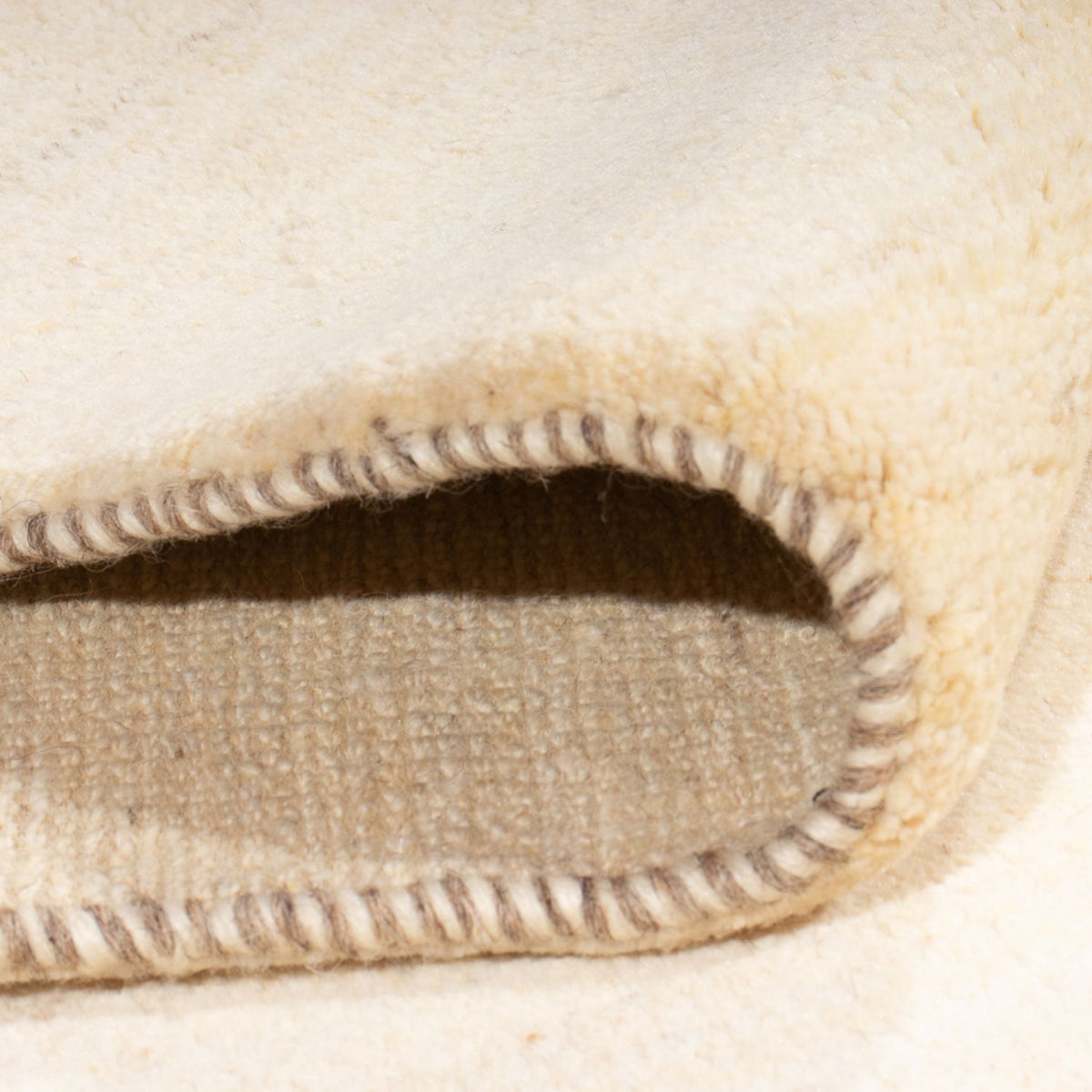 Gabbeh tapijt - Perzisch - 237 x 165 cm - licht beige