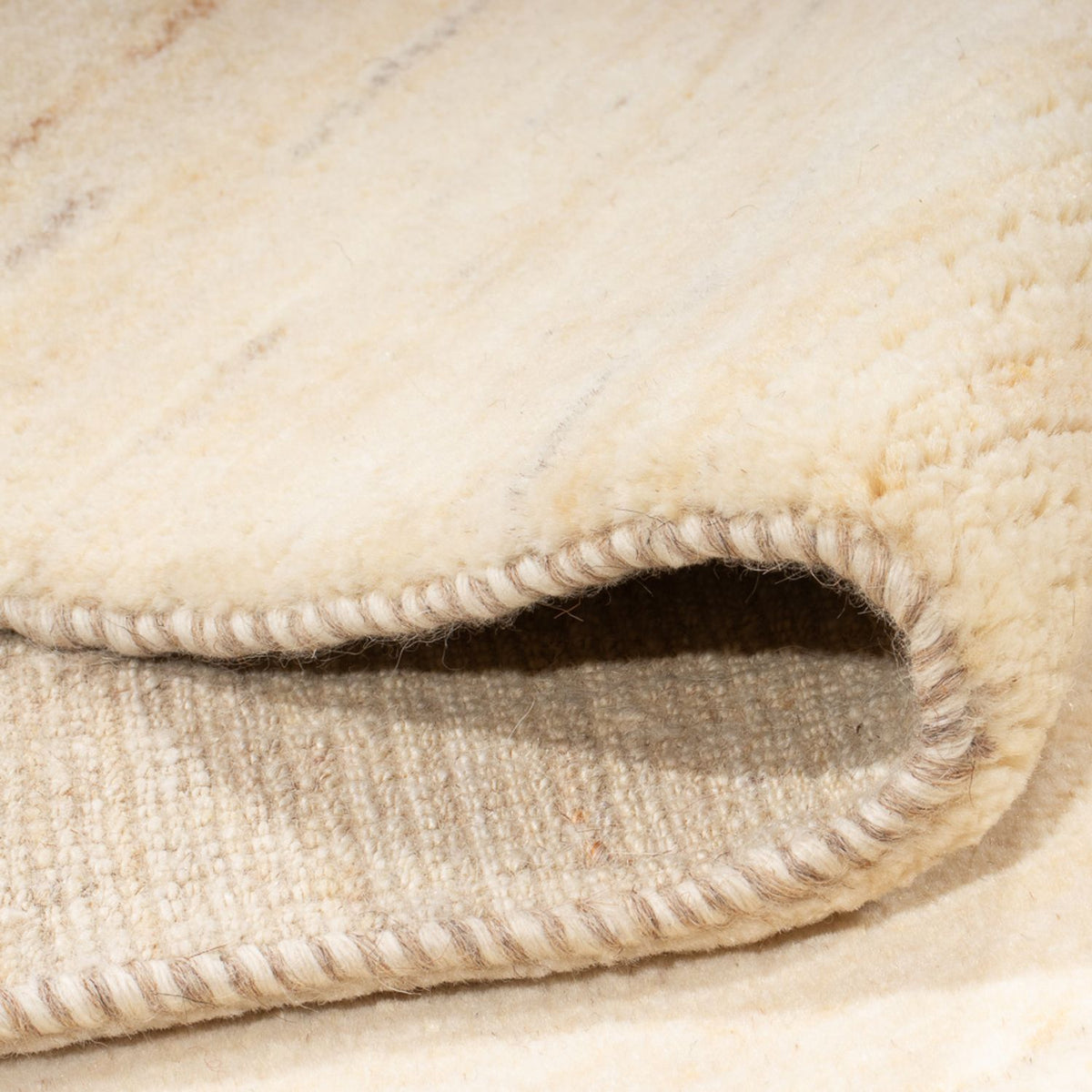 Gabbeh tapijt - Perzisch - 240 x 175 cm - licht beige