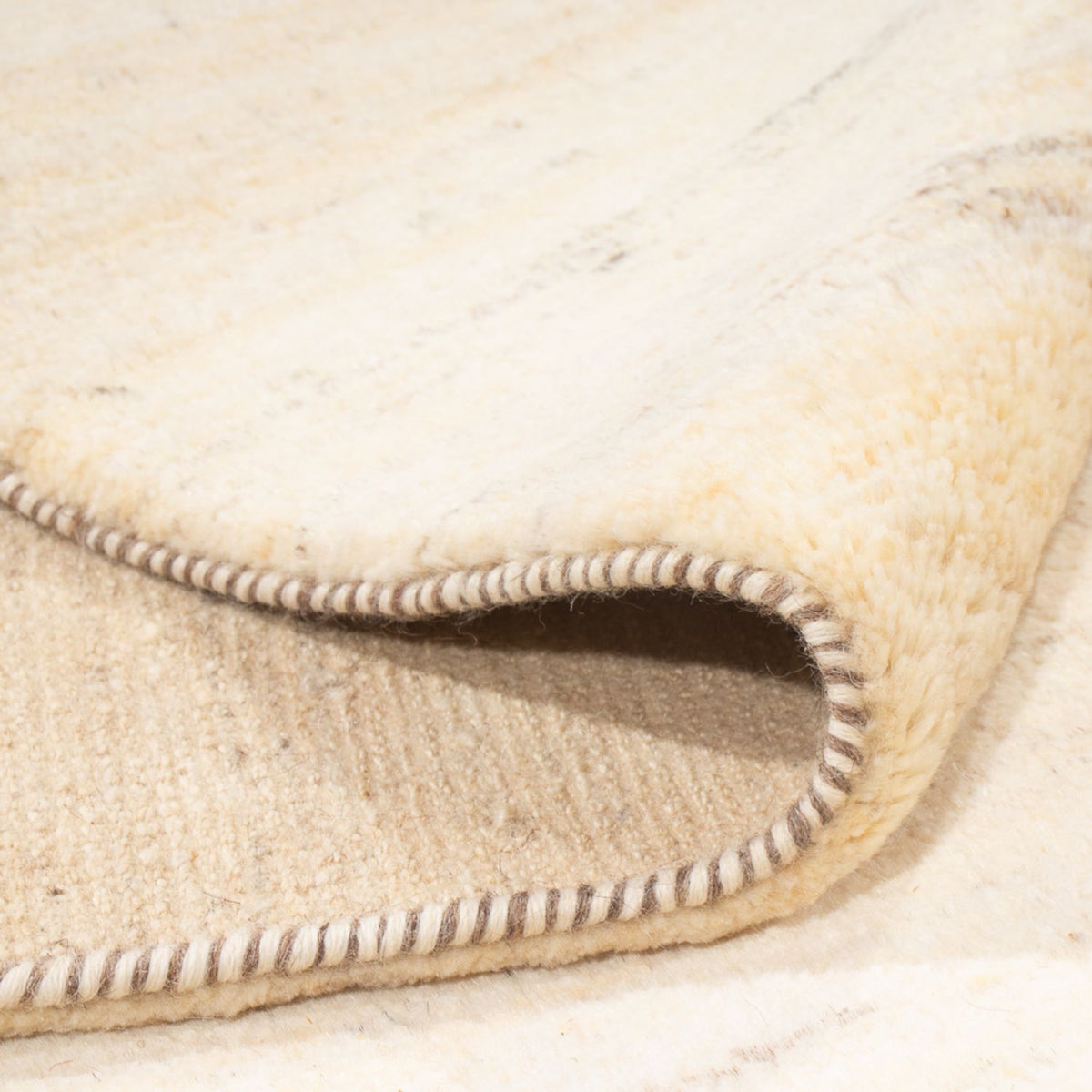 Gabbeh tapijt - Perzisch - 247 x 163 cm - crème