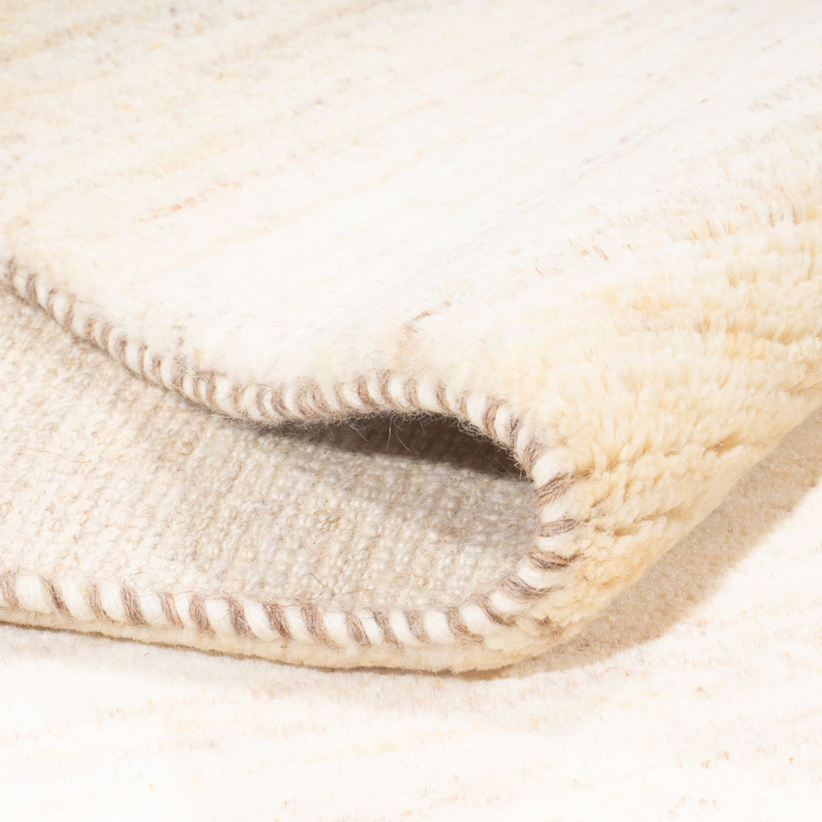 Gabbeh tapijt - Perzisch - 197 x 147 cm - beige