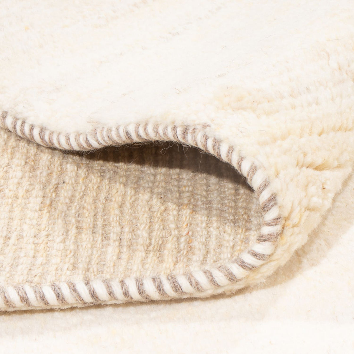 Gabbeh tapijt - Perzisch - 204 x 142 cm - licht beige