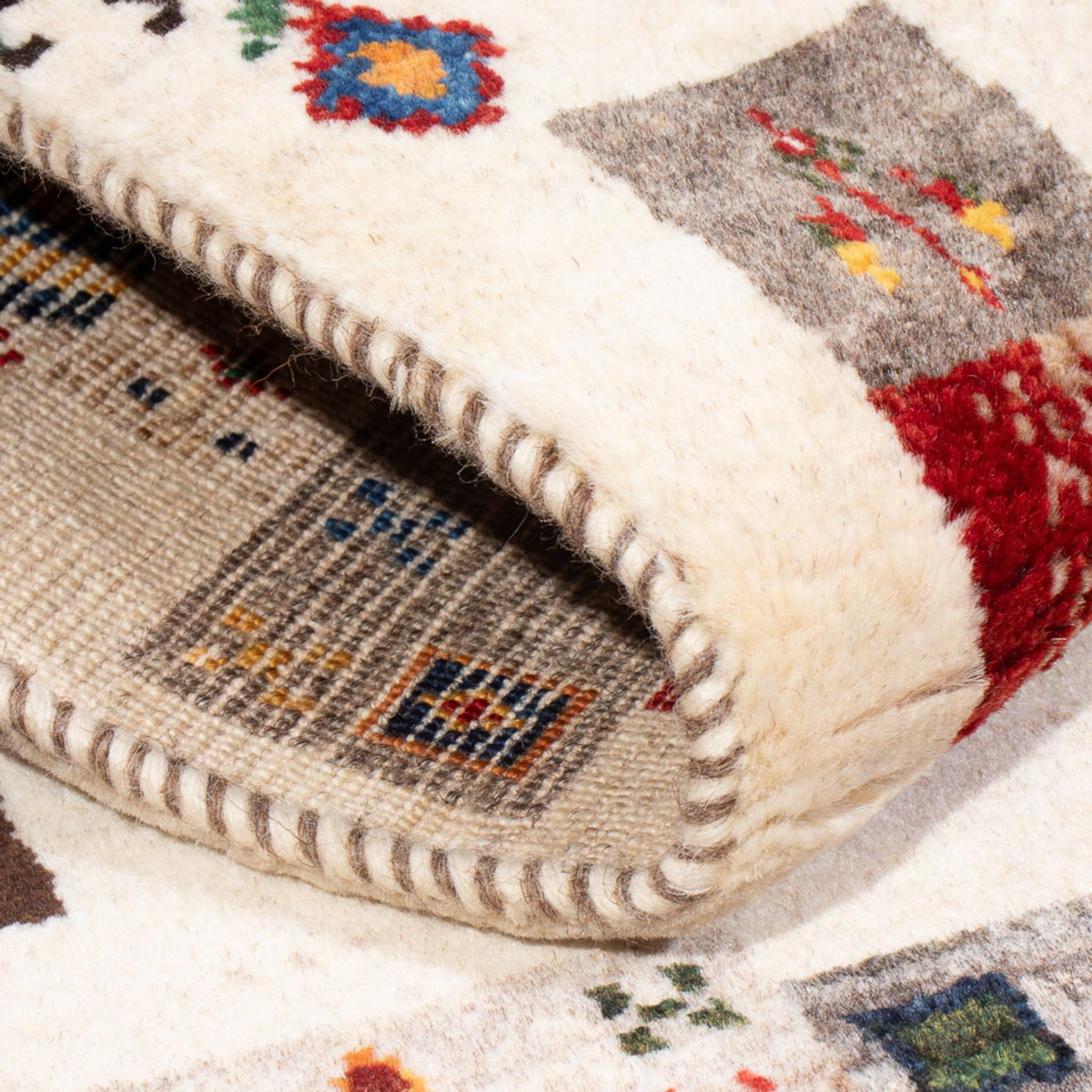 Gabbeh Tapijt - Loribaft Perzisch - 126 x 88 cm - veelkleurig