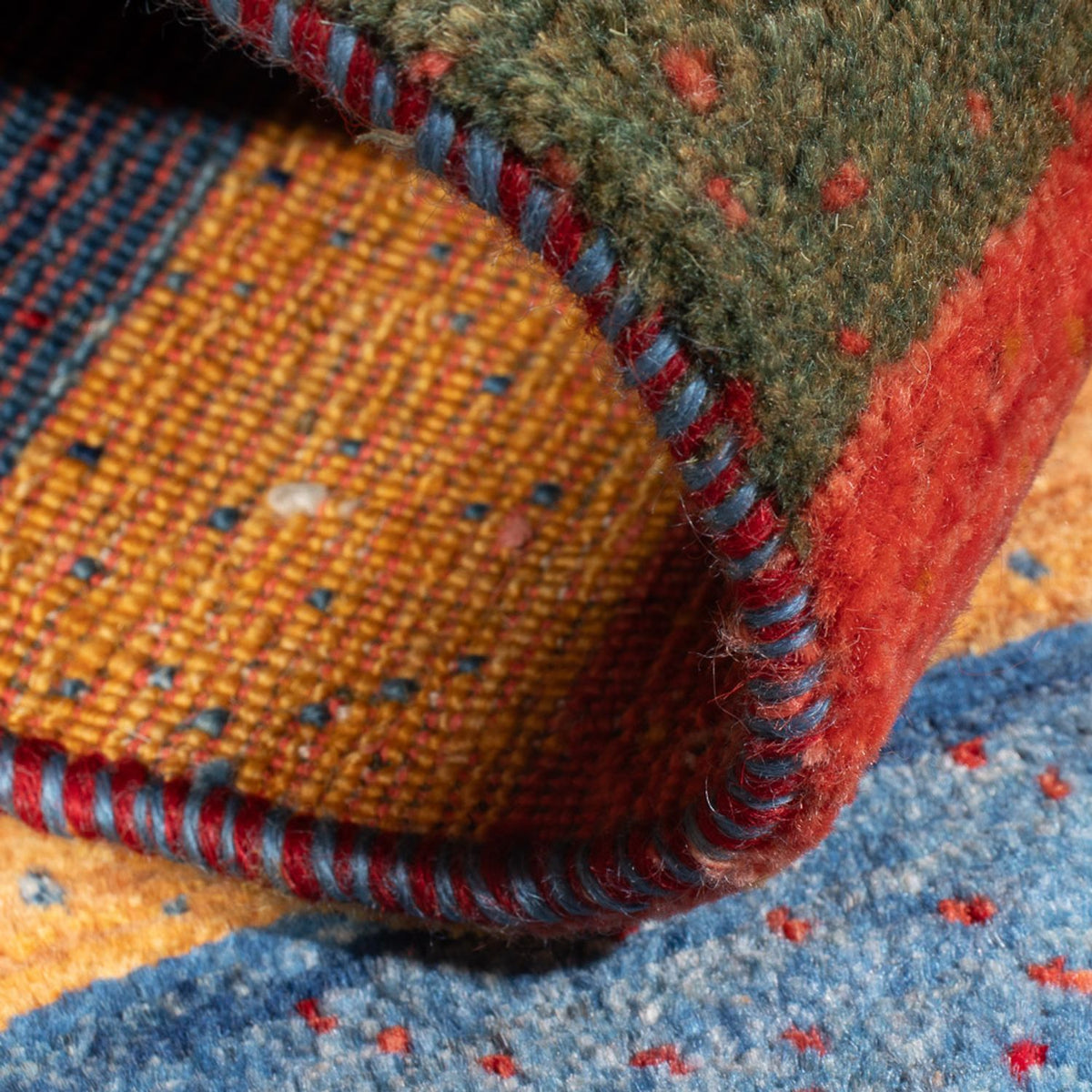 Gabbeh Tapijt - Loribaft Perzisch - 129 x 87 cm - veelkleurig