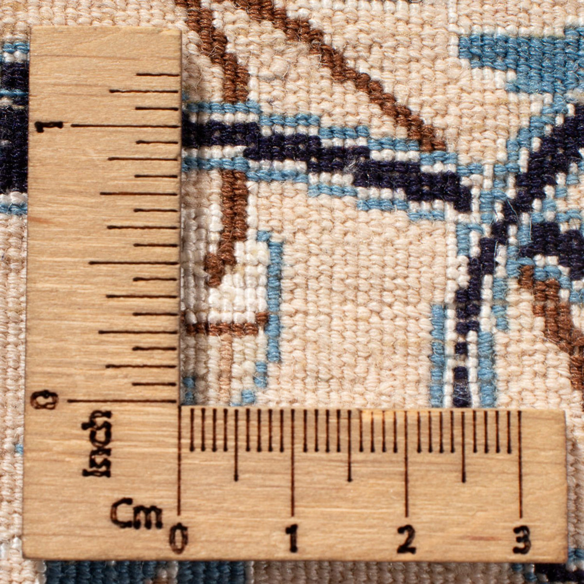 Perzisch tapijt - Nain - 360 x 260 cm - lichtbruin