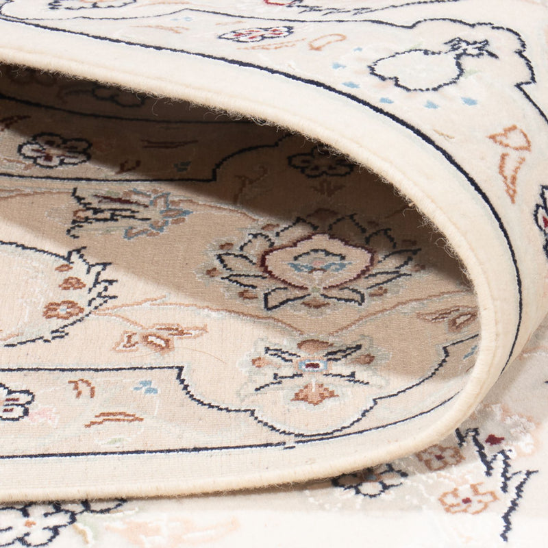 Perzisch tapijt - Nain - Premium - 236 x 170 cm - crème