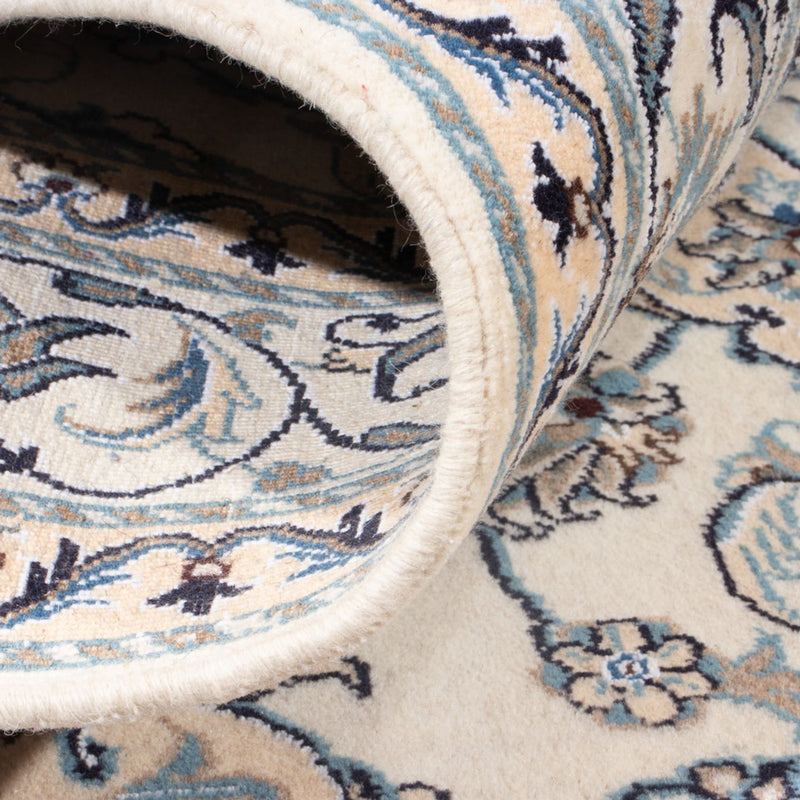 Perzisch tapijt - Nain - Koninklijk - 199 x 145 cm - crème