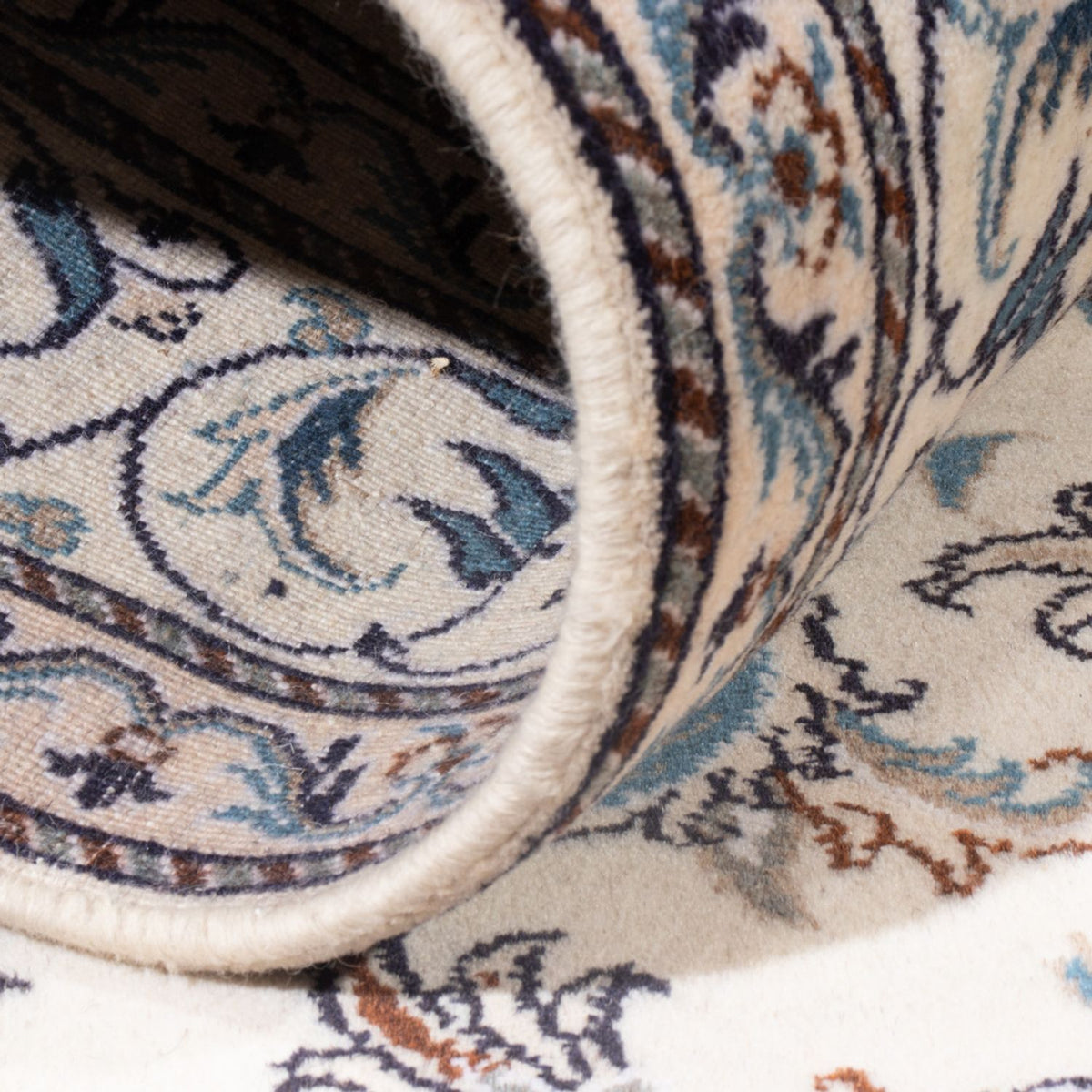 Perzisch tapijt - Nain - Koninklijk - 204 x 147 cm - crème