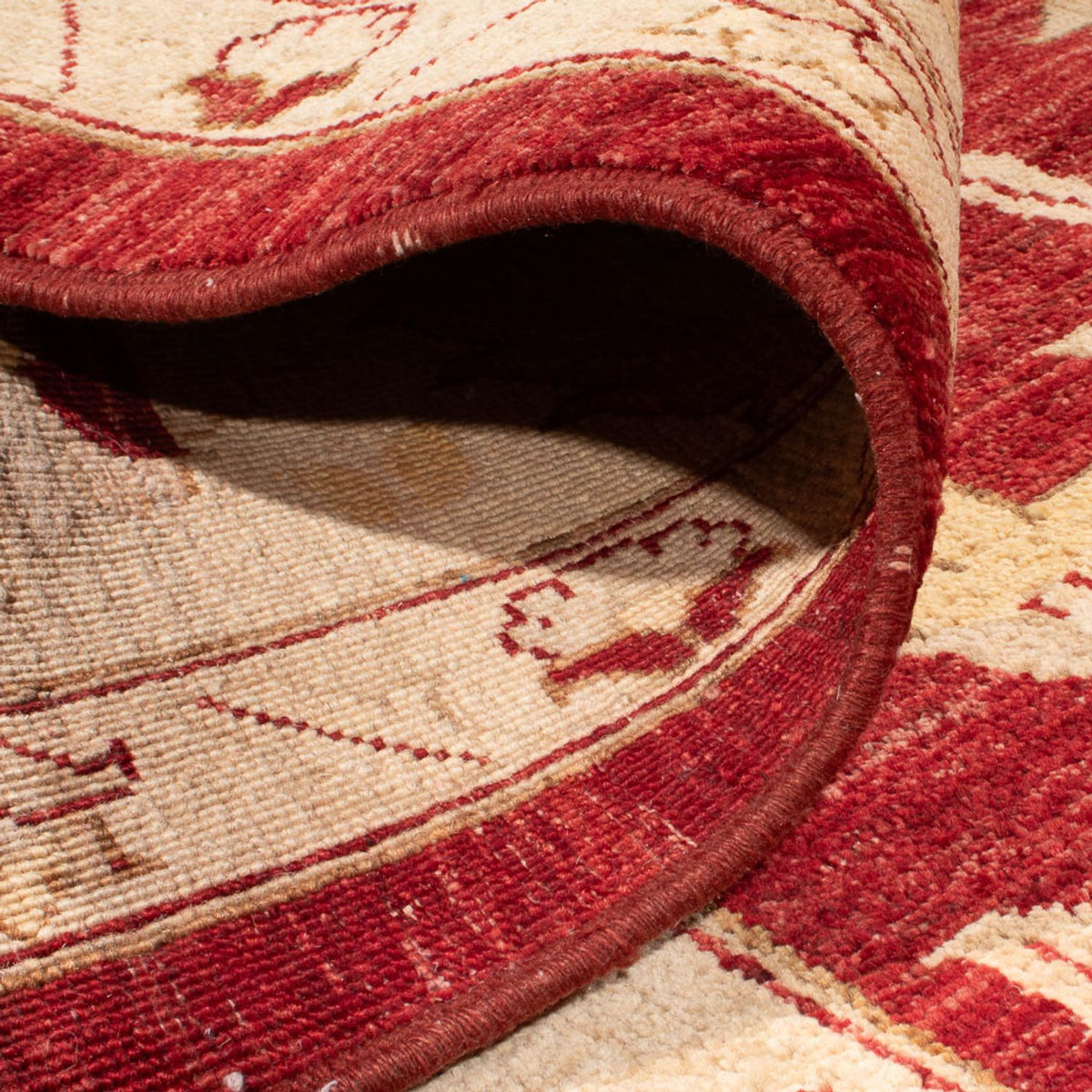 Ziegler tapijt - 371 x 298 cm - rood