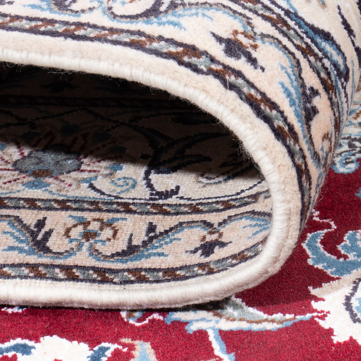 Perzisch tapijt - Nain - 243 x 168 cm - rood