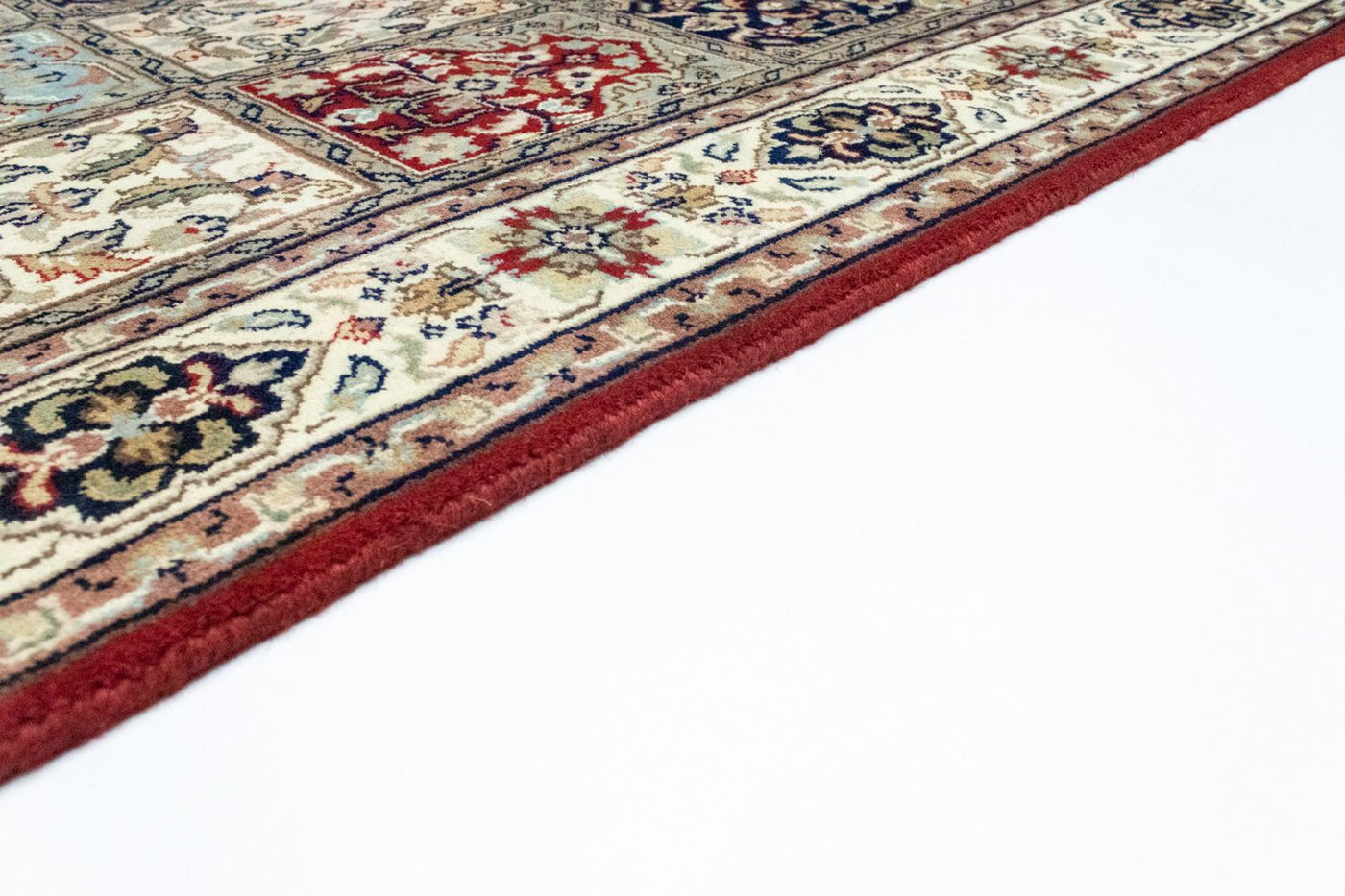 Bakhtiari Tapijt 199x141cm - Perzisch tapijt