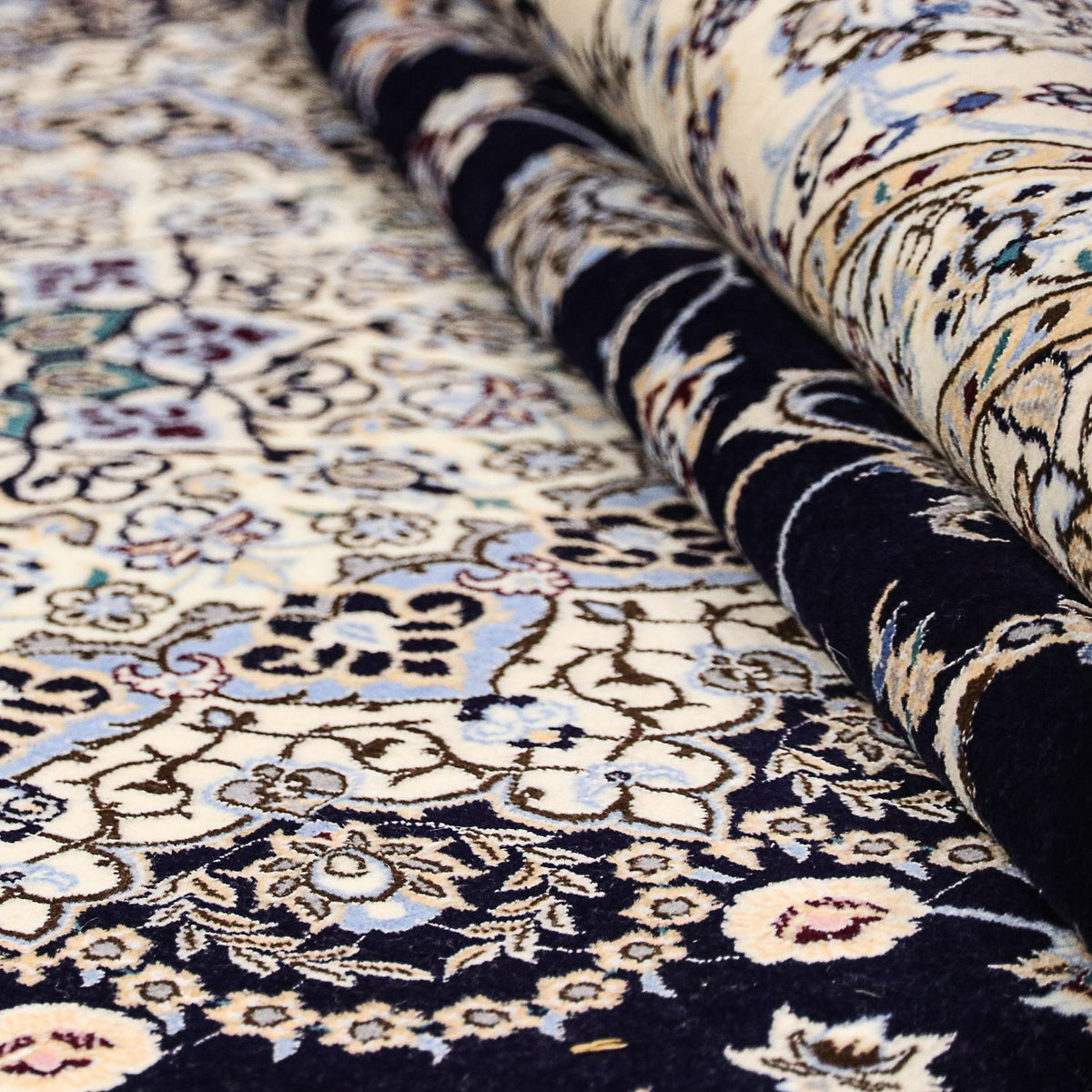 Perzisch tapijt - Nain - Premium - 360 x 250 cm - donkerblauw