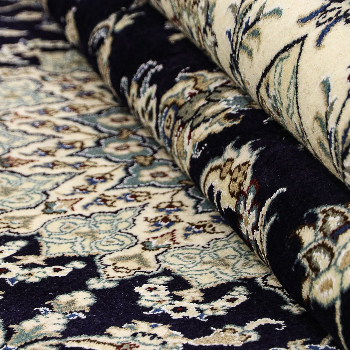 Perzisch tapijt - Nain - 343 x 251 cm - donkerblauw