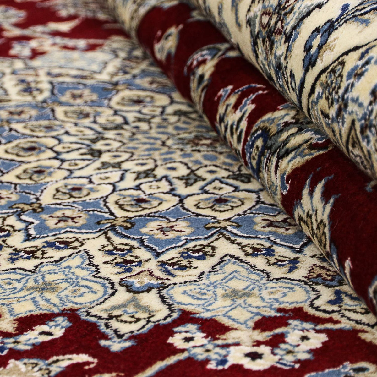 Perzisch tapijt - Nain - 346 x 246 cm - donkerrood