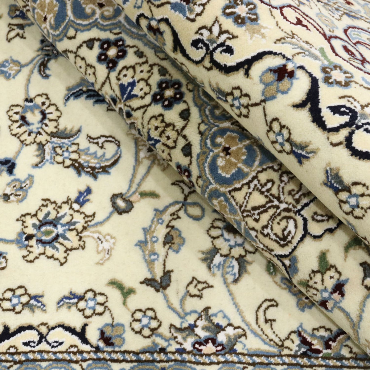 Perzisch tapijt - Nain - Koninklijk - 238 x 158 cm - beige