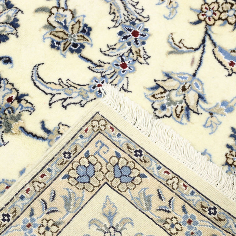 Perzisch tapijt - Nain - 343 x 248 cm - crème