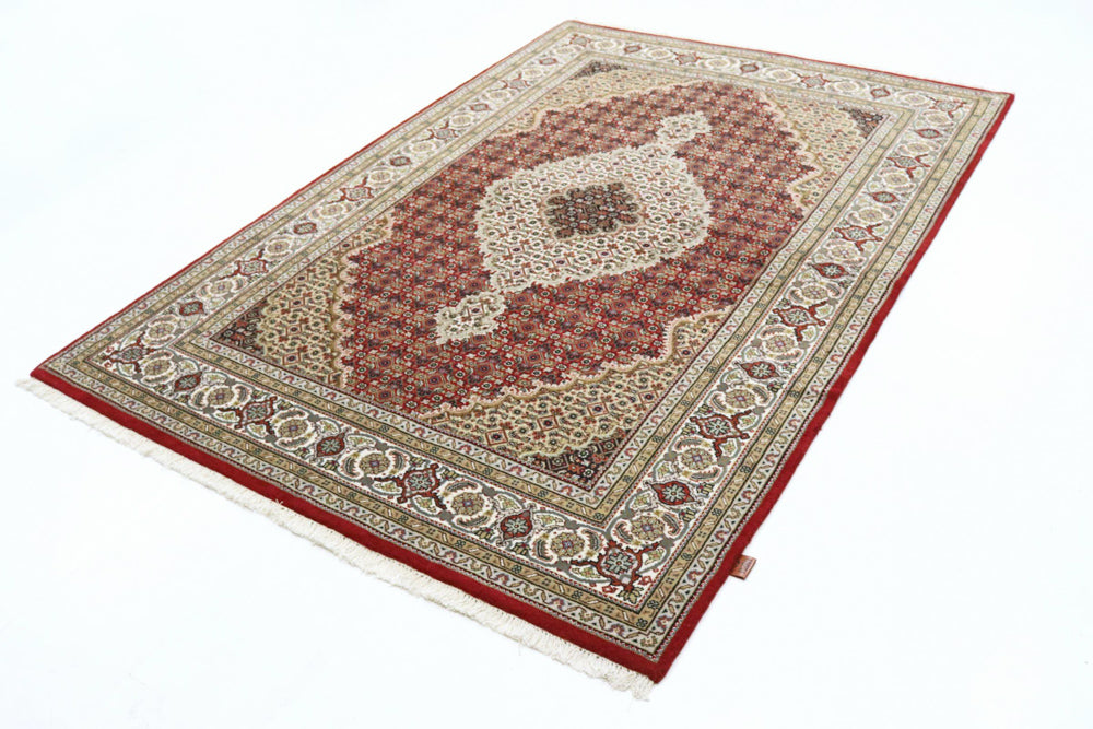 Indo Tabriz Tapijt 168x244cm - Oosters Tapijt