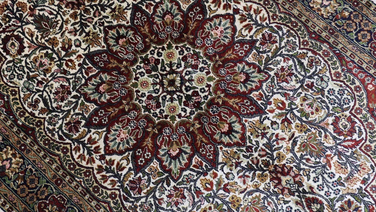 Zijden tapijt - Kashmir Silk - 170 x 109 cm - rood