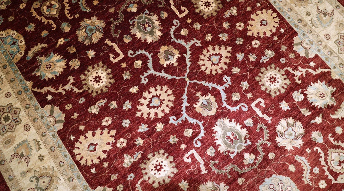 Ziegler tapijt - 357 x 276 cm - donkerrood