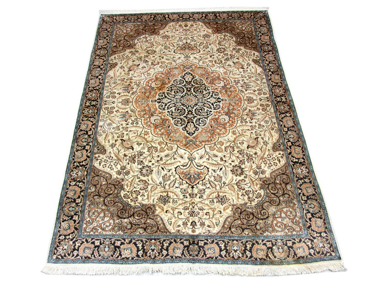 Zijden tapijt - Kashmir Silk - 272 x 177 cm - beige