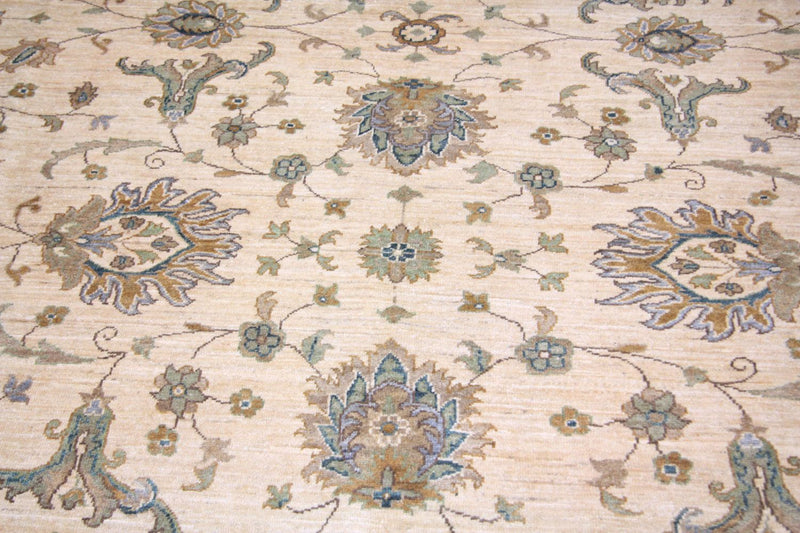 Ziegler tapijt - 300 x 251 cm - beige
