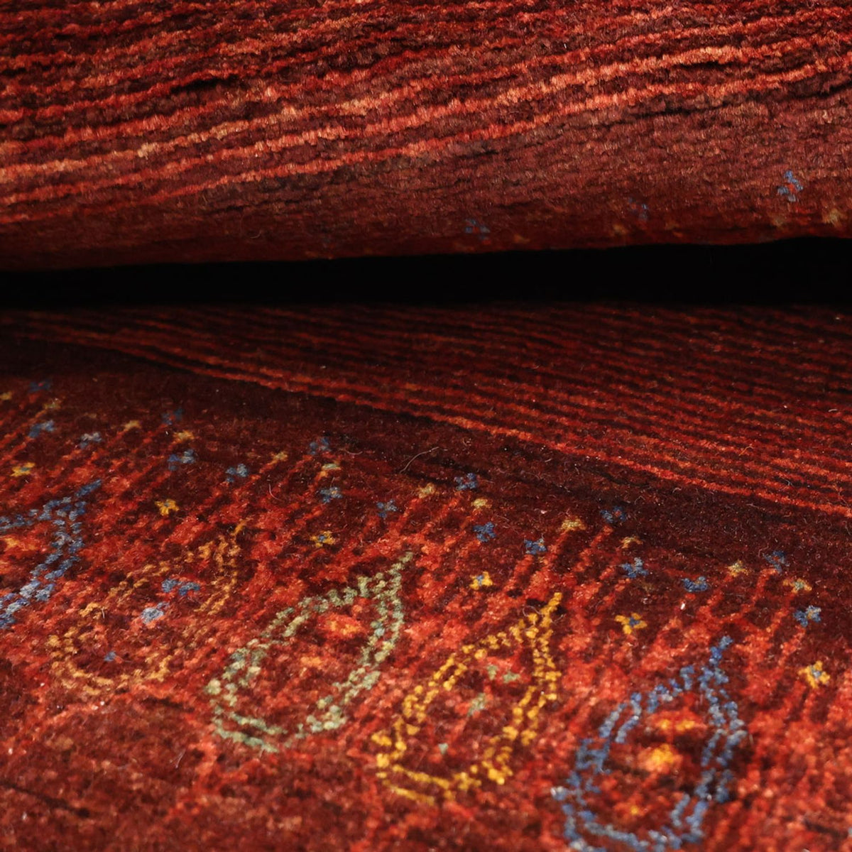 Gabbeh Tapijt - Kashkuli Perzisch - 131 x 82 cm - donkerrood