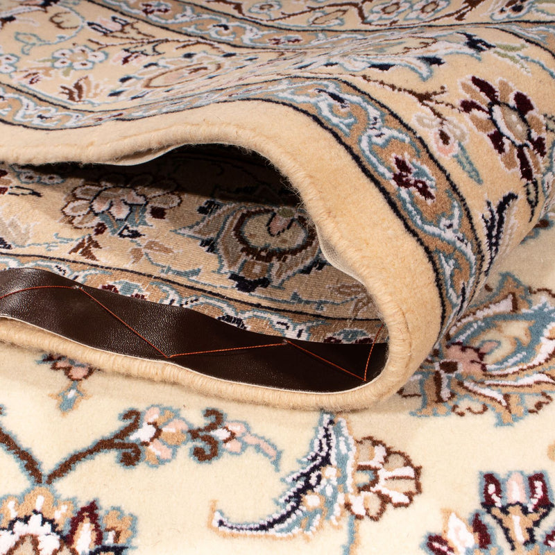 Perzisch tapijt - Nain - Koninklijk - 227 x 135 cm - beige