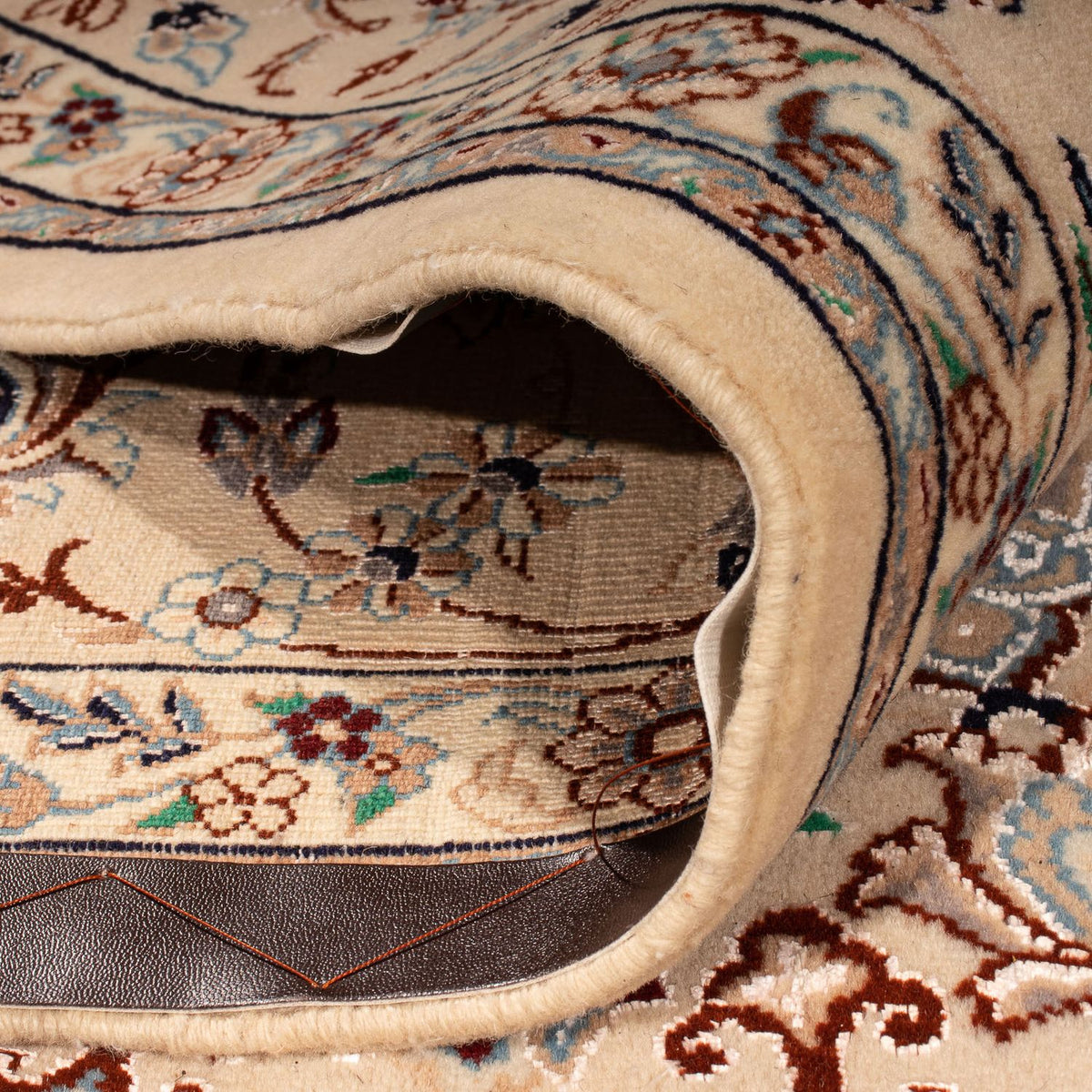 Perzisch tapijt - Nain - Koninklijk - 337 x 210 cm - beige