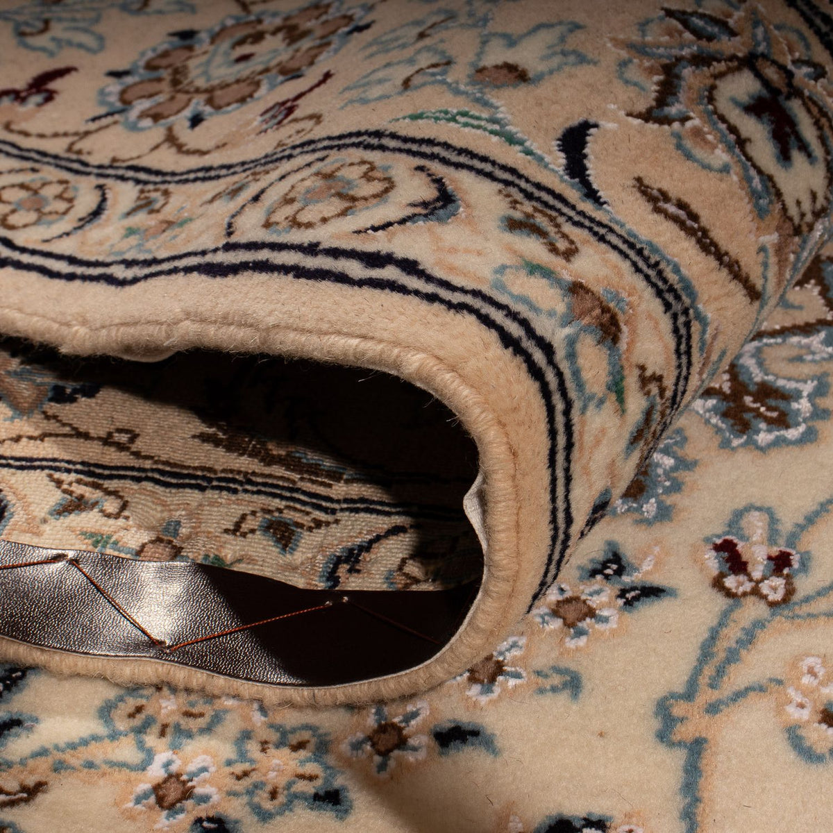 Perzisch tapijt - Nain - Koninklijk - 253 x 148 cm - beige