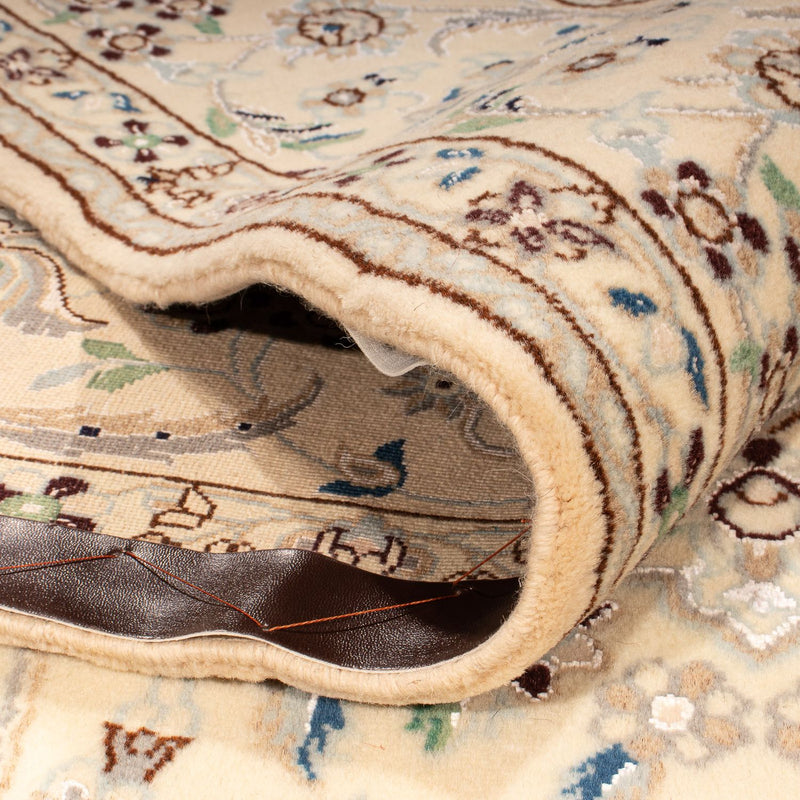 Perzisch tapijt - Nain - Koninklijk - 323 x 212 cm - beige