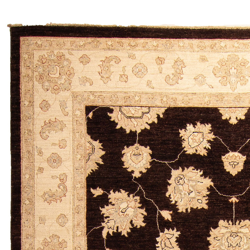 Ziegler tapijt - 288 x 207 cm - donkerbruin