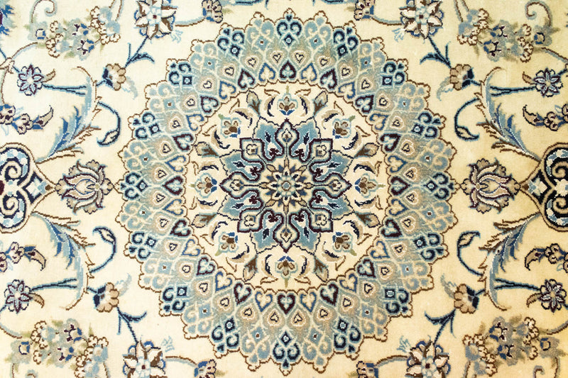 Perzisch tapijt - Nain - 339 x 239 cm - natuurlijk wit