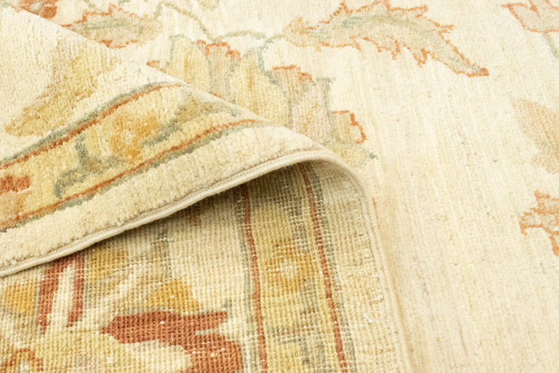 Ziegler tapijt - 269 x 167 cm - beige