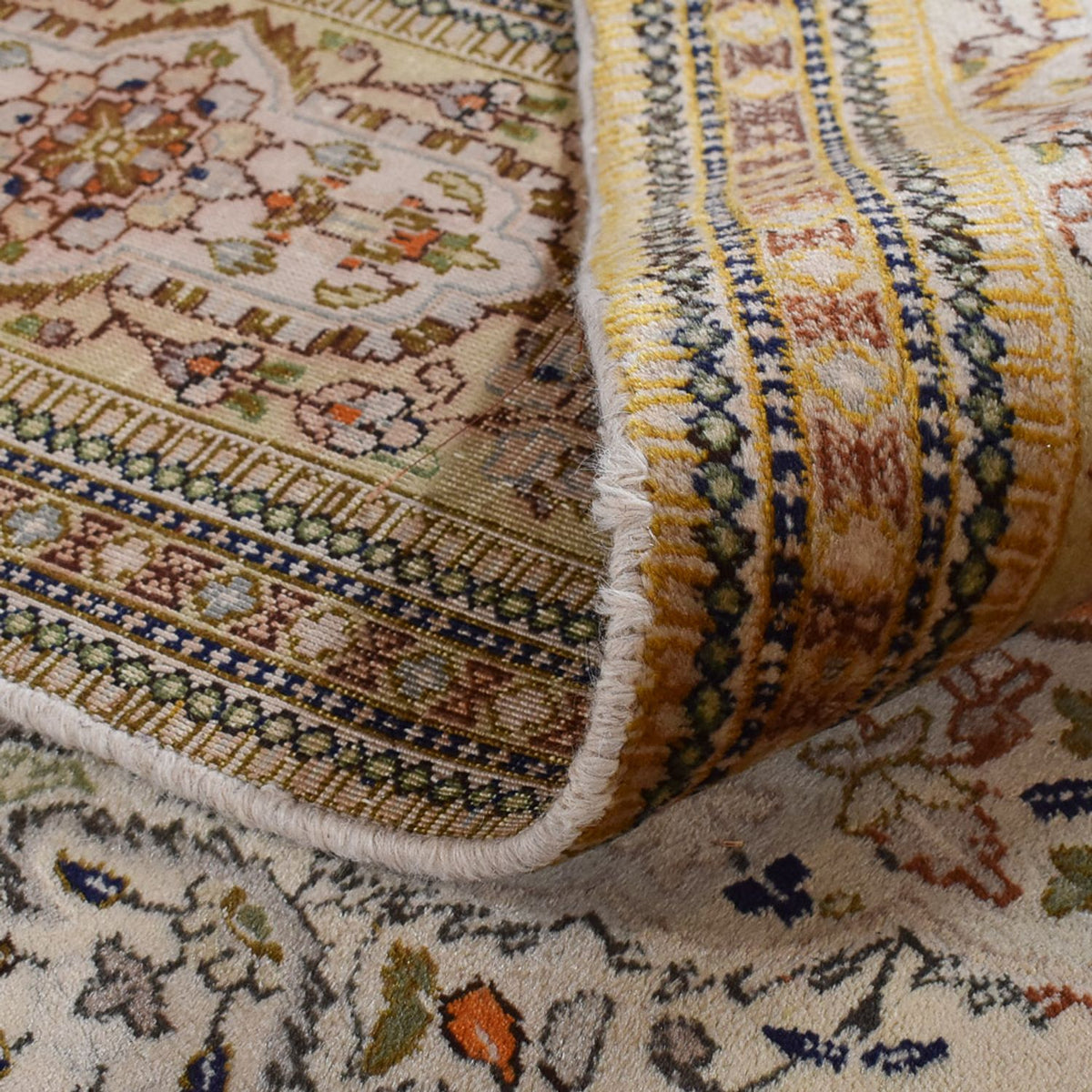 Perzisch tapijt - Klassiek - 350 x 278 cm - zand