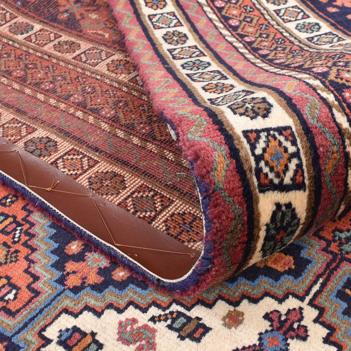 Perzisch Tapijt - Nomadisch - 245 x 178 cm - licht rood