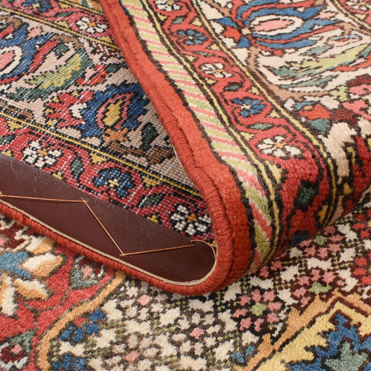 Perzisch Tapijt - Nomadisch - 194 x 136 cm - veelkleurig