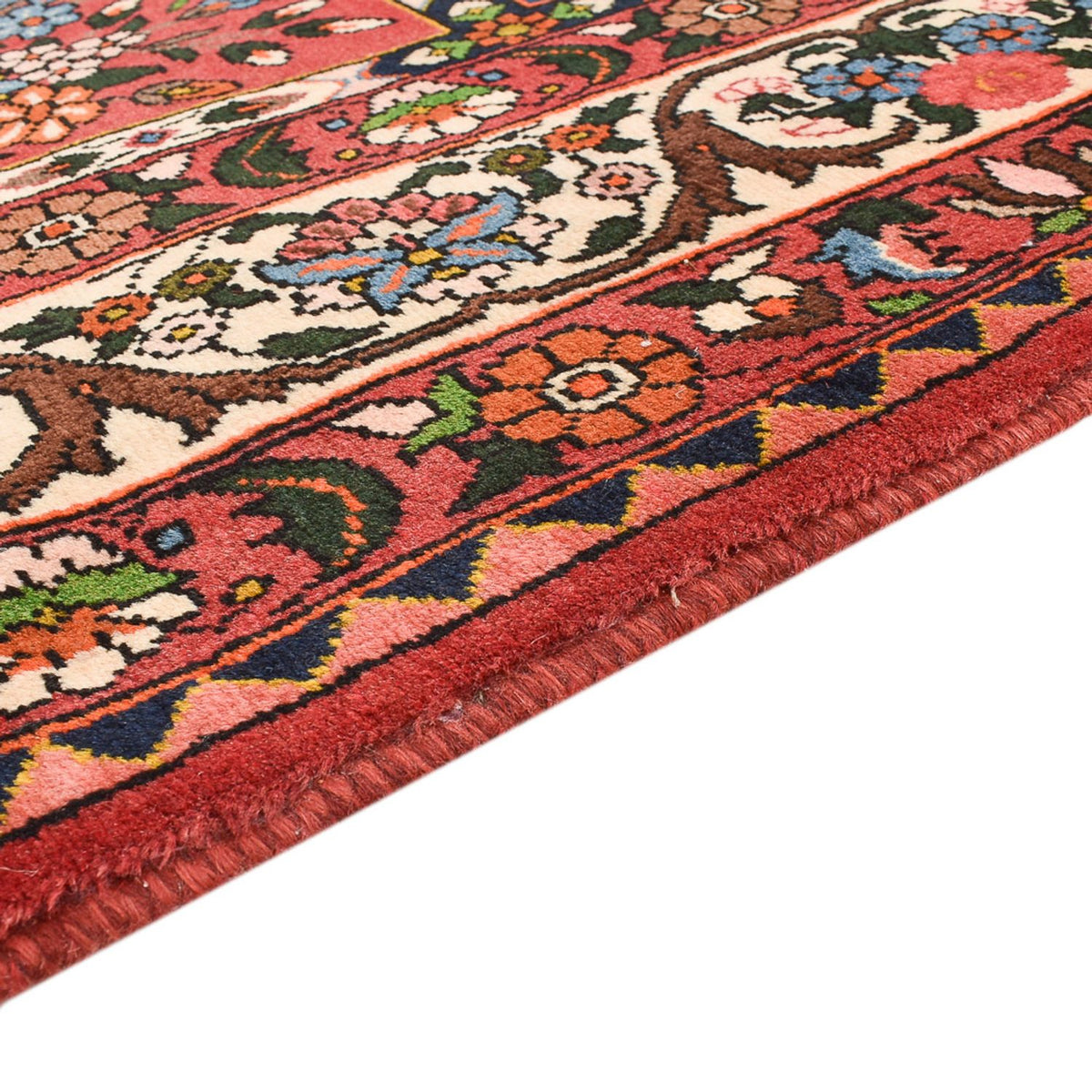 Bakhtiari Tapijt 137x199cm - Perzisch tapijt