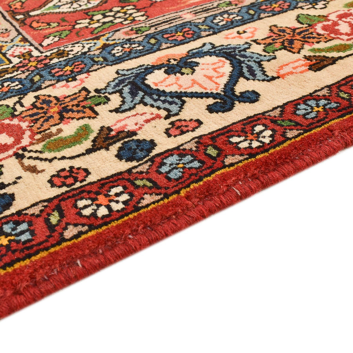 Bakhtiari Tapijt 140x187cm - Perzisch tapijt