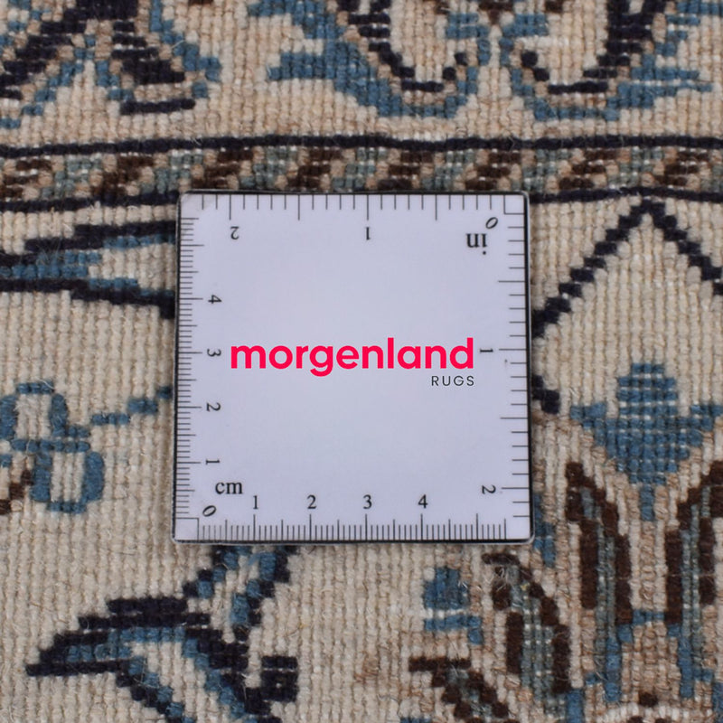 Perzisch tapijt - Nain - 295 x 195 cm - beige