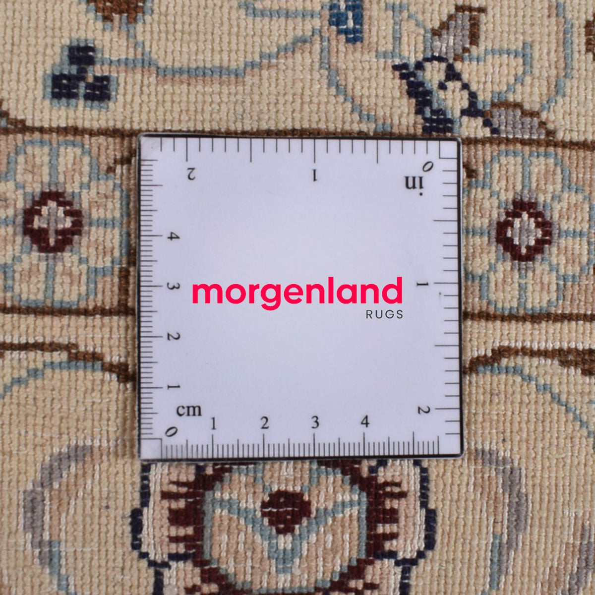 Perzisch tapijt - Nain - Koninklijk - 204 x 126 cm - beige