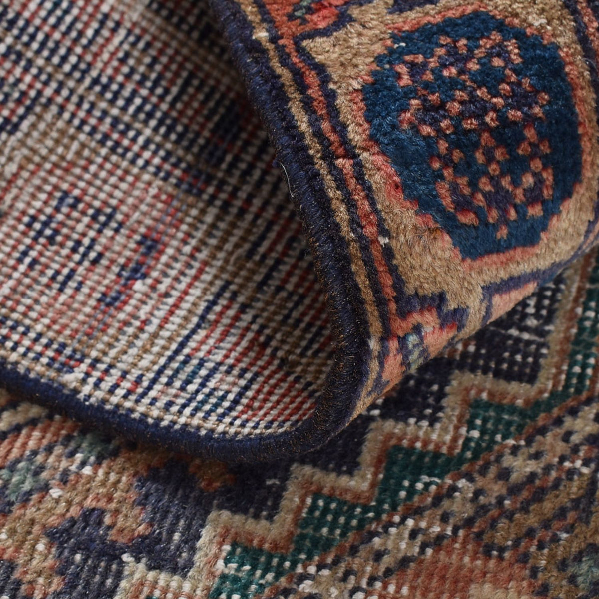 Vintage tapijt - 198 x 124 cm - veelkleurig